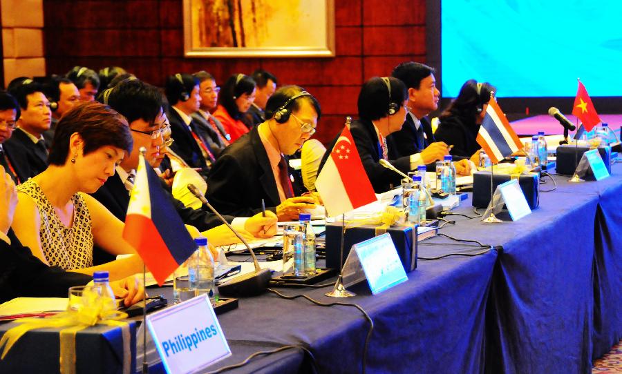 （XHDW）（1）中国—东盟互联互通交通部长特别会议举行