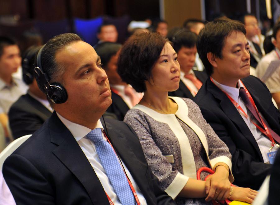 （XHDW）（2）第5届中国—东盟金融合作与发展领袖论坛在南宁举行