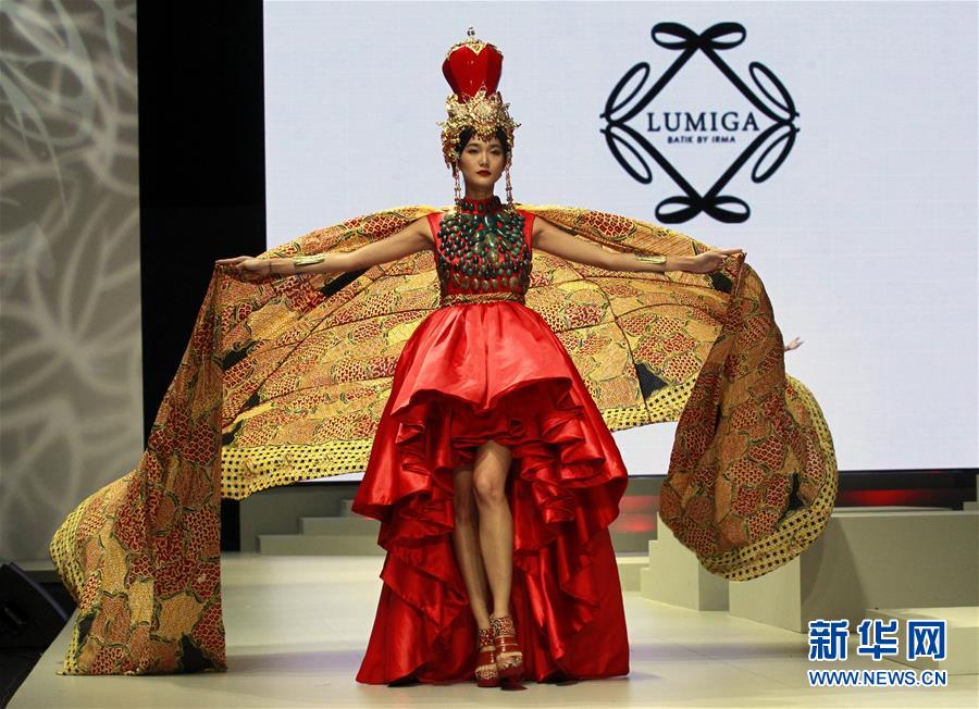 [5]（外代二线）2017印度尼西亚时装周——设计师伊尔马·卢米加时装秀