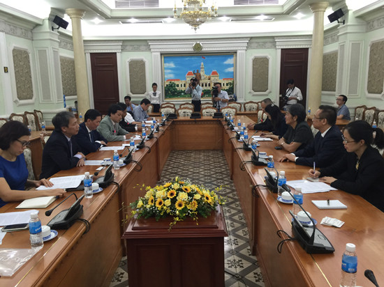 杨秀萍秘书长与胡志明市人民委员会副主席陈永线会面