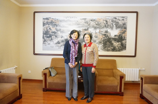 杨秀萍秘书长同中国候任驻尼泊尔大使于红会面