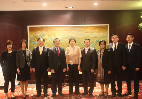 杨秀萍秘书长与东盟国家驻广州总领事会面