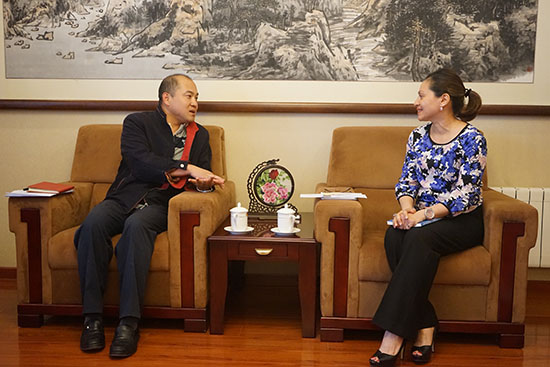 Director of IPRD Met with Xinhua Net Counterparts