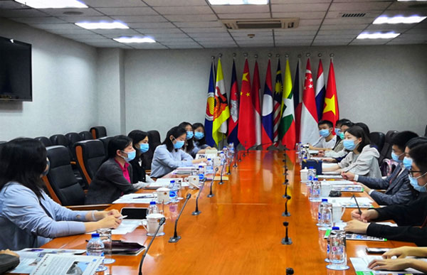 ACC Representatives Exchanged Views with Renmin University of China