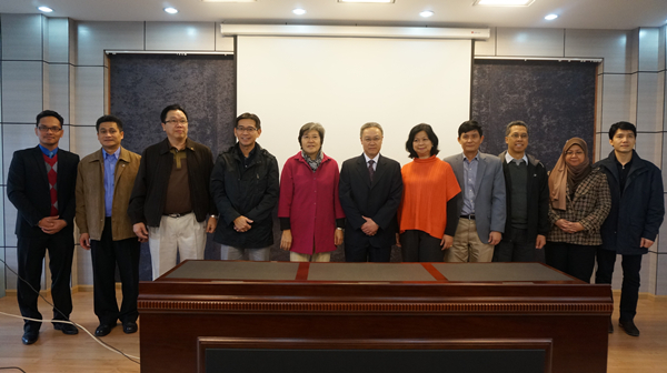 Vice Governor of Yunnan Province Met with Representatives Attending the 5th Meeting of the JC of ACC