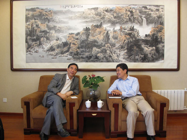 北京外國語大學中國海外漢學研究中心主任張西平教授訪問中國-東盟中心