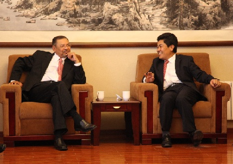 马来西亚外交部秘书长访问中国-东盟中心