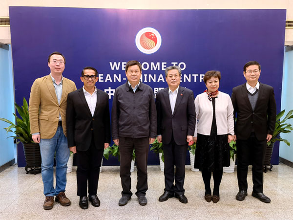 President of China International Communications Group Visited ACC