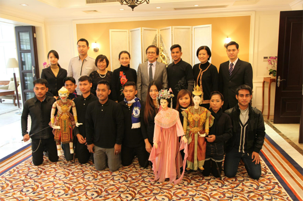 Thai Ambassador Attended the Micro-Blog Interview of 