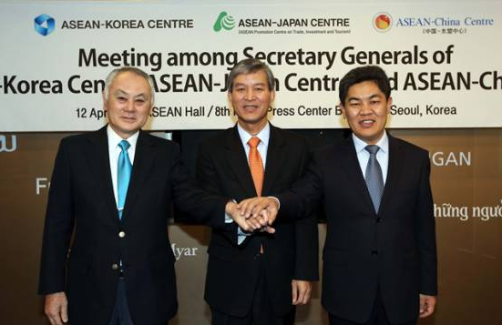 中/日/韩-东盟中心秘书长会议在首尔举行