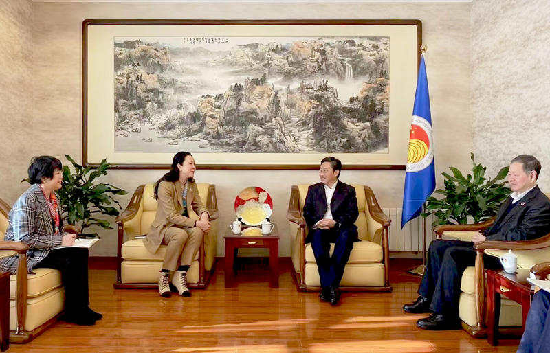 ACC Secretary-General Shi Zhongjun Met with Chairperson of CCPIT Guangxi Committee